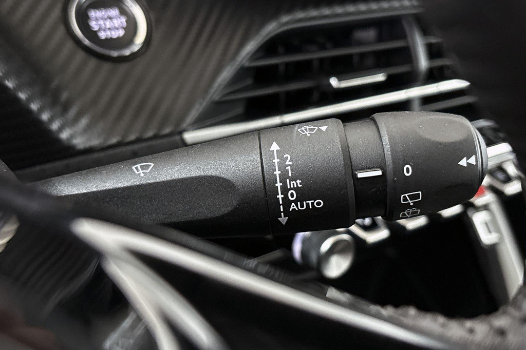 Peugeot e-208 (T495PB) met abonnement