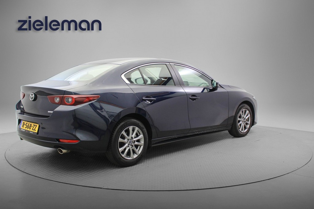 Mazda 3 (R568ZZ) met abonnement