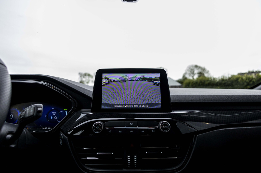 Ford Kuga (P786LG) met abonnement