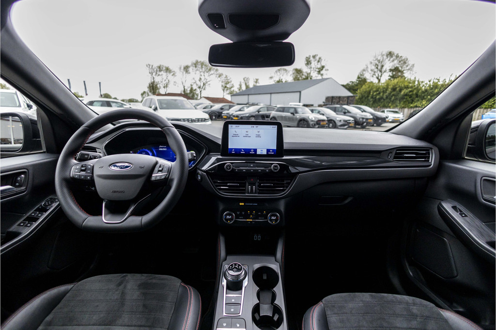 Ford Kuga (P786LG) met abonnement
