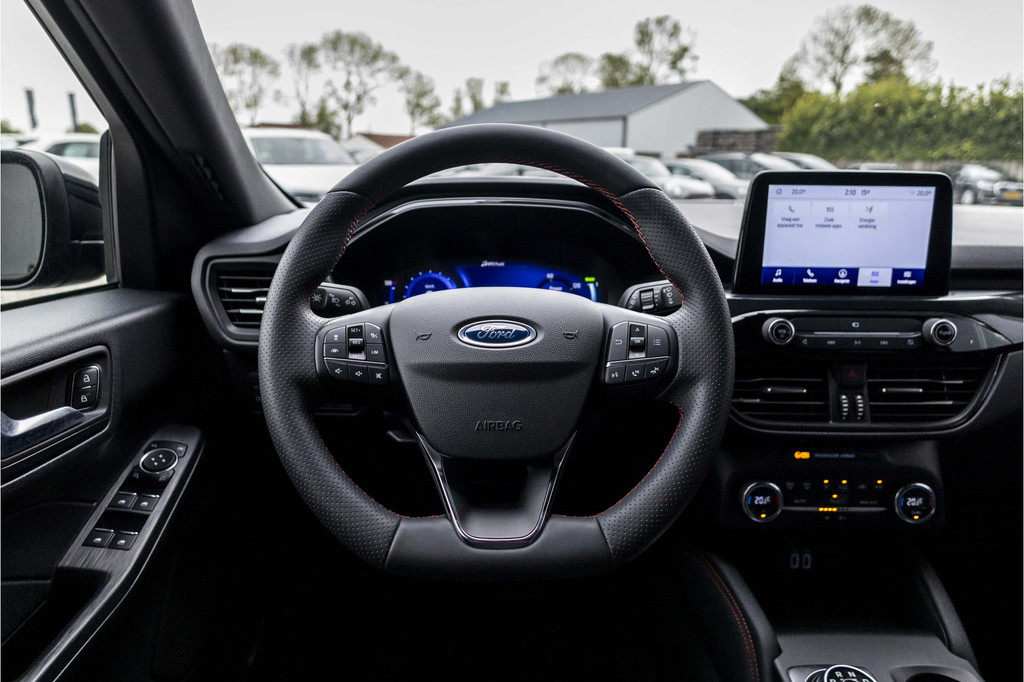 Ford Kuga (P786LG) met abonnement