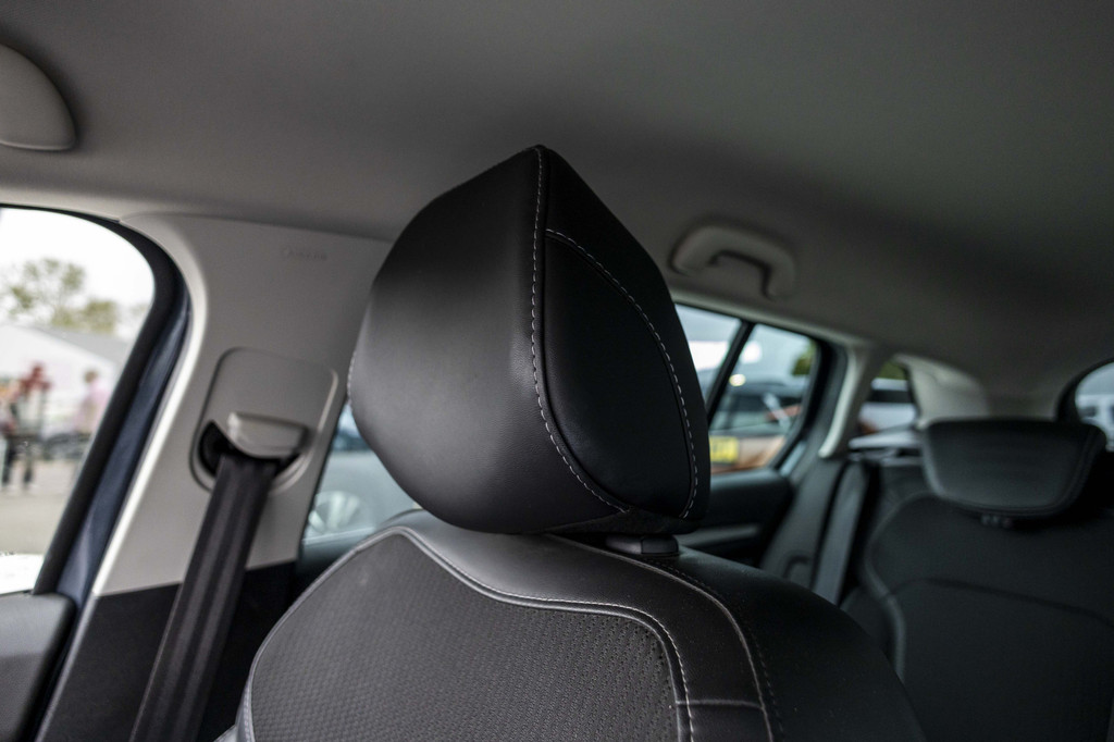 Renault MEGANE Estate (KFK77L) met abonnement