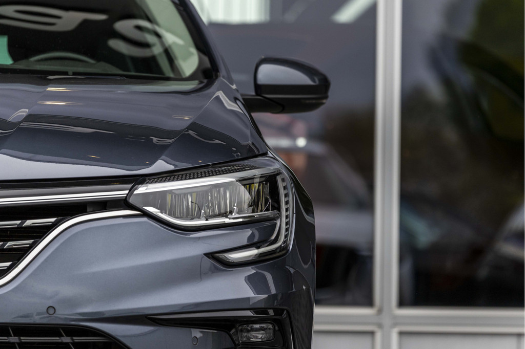 Renault MEGANE Estate (KFK77L) met abonnement