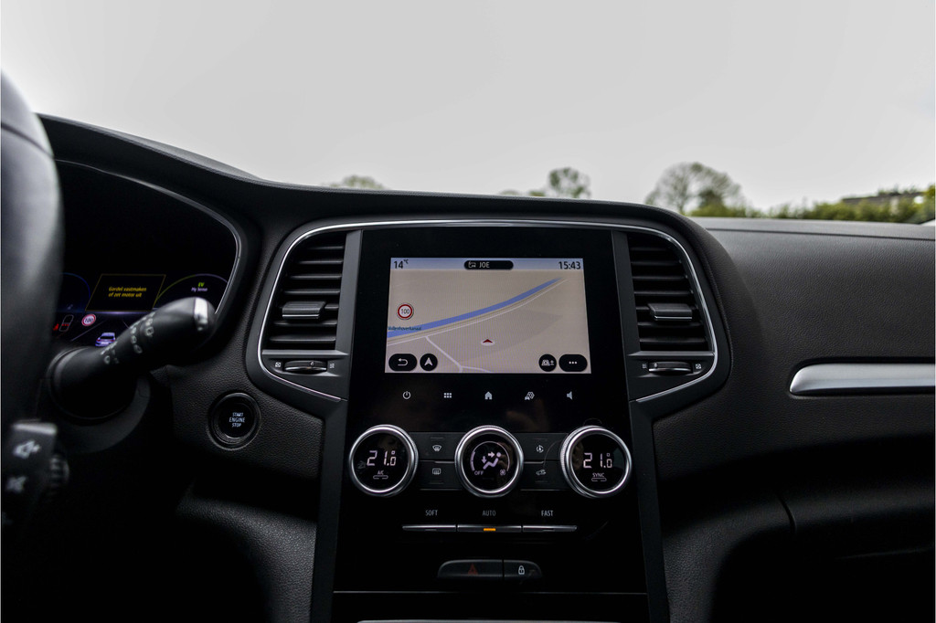 Renault MEGANE Estate (KFK77L) met abonnement