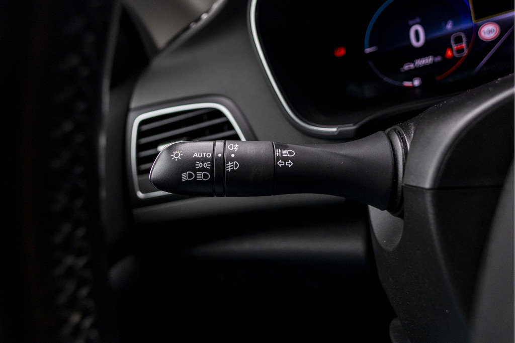 Renault MEGANE Estate (KFK77L) met abonnement
