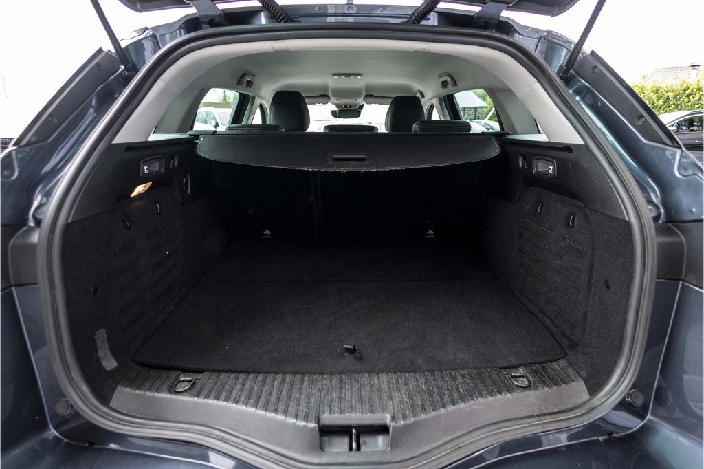 Renault MEGANE Estate (KFK77L) met abonnement