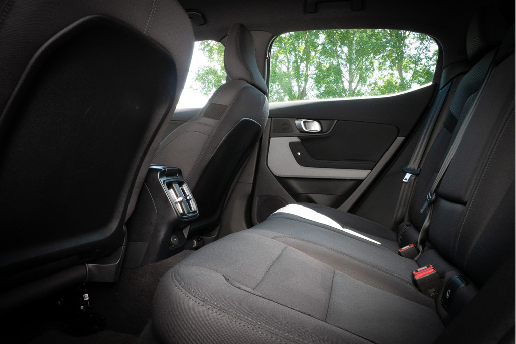Polestar 2 (T292GR) met abonnement