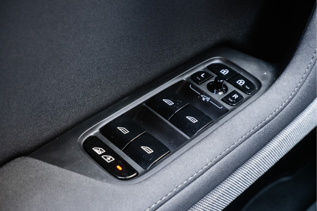 Polestar 2 (T377SH) met abonnement