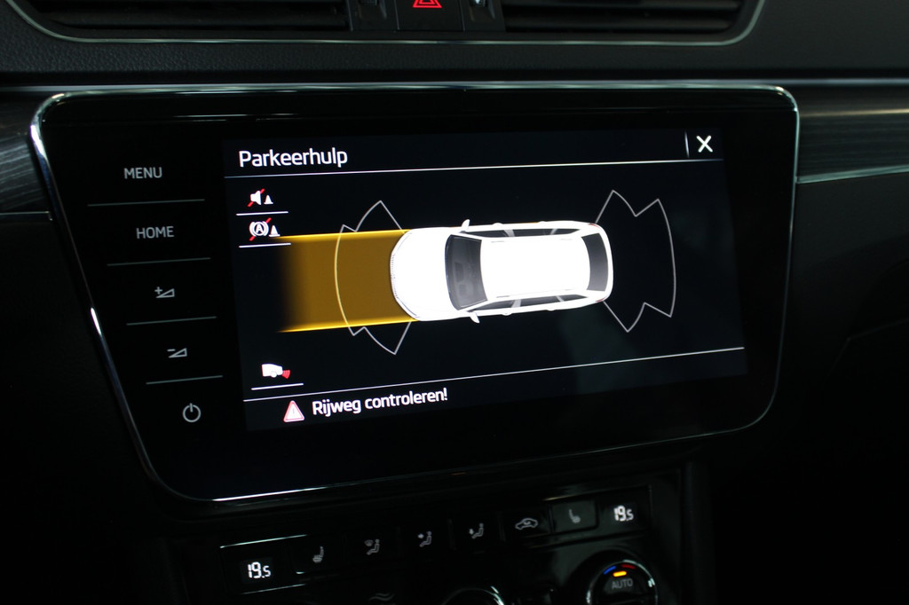 ŠKODA Superb (P416BP) met abonnement