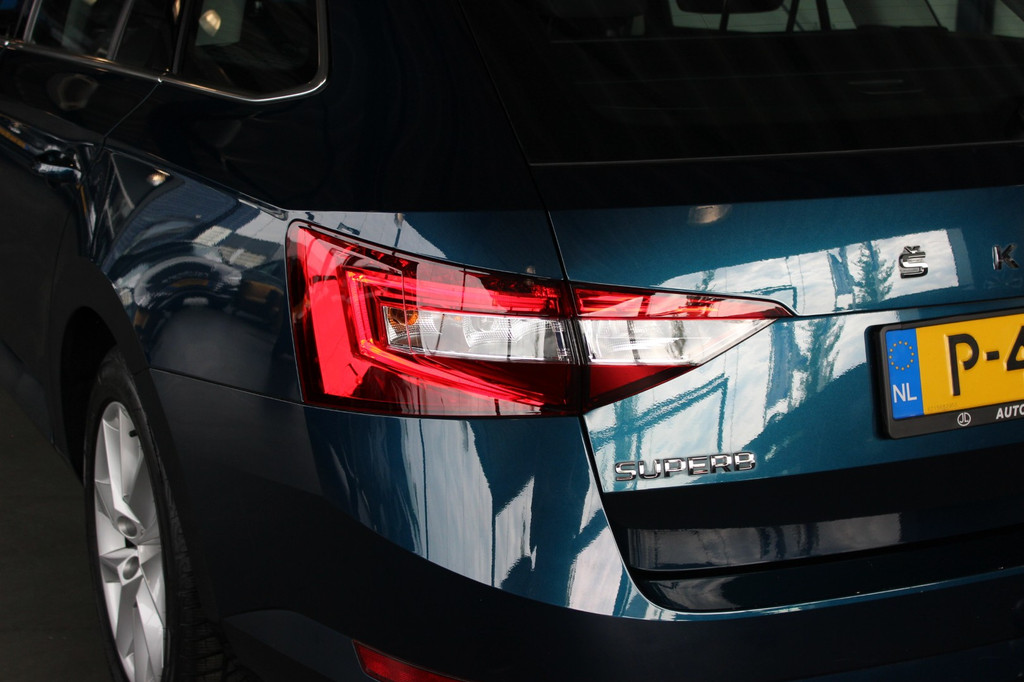 ŠKODA Superb (P416BP) met abonnement