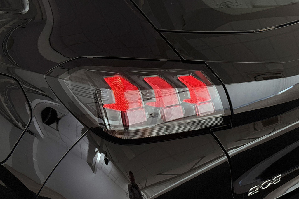 Peugeot 208 (T048TS) met abonnement
