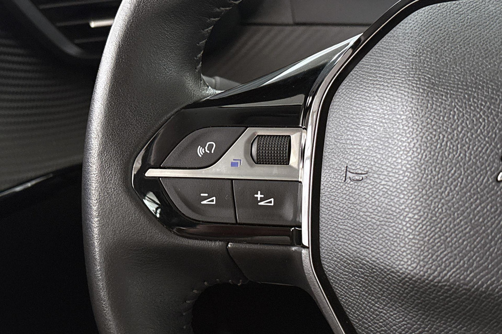 Peugeot 208 (T048TS) met abonnement