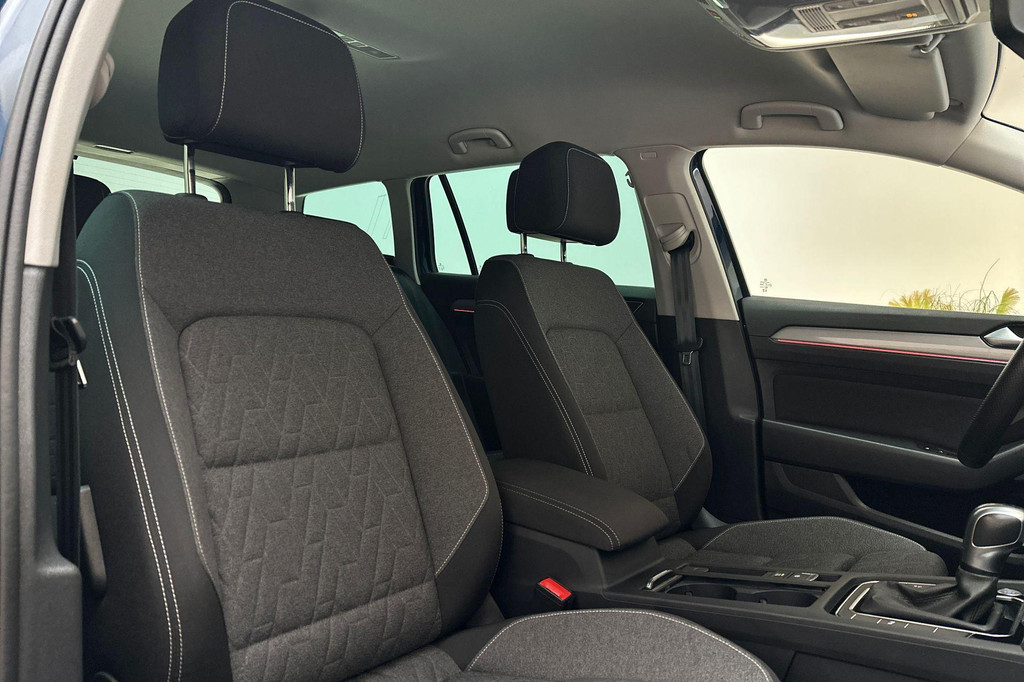 Volkswagen Passat (KHG28Z) met abonnement