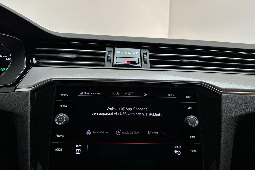 Volkswagen Passat (KHG28Z) met abonnement