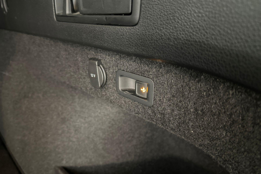 Volkswagen Passat (KHG28Z) met abonnement