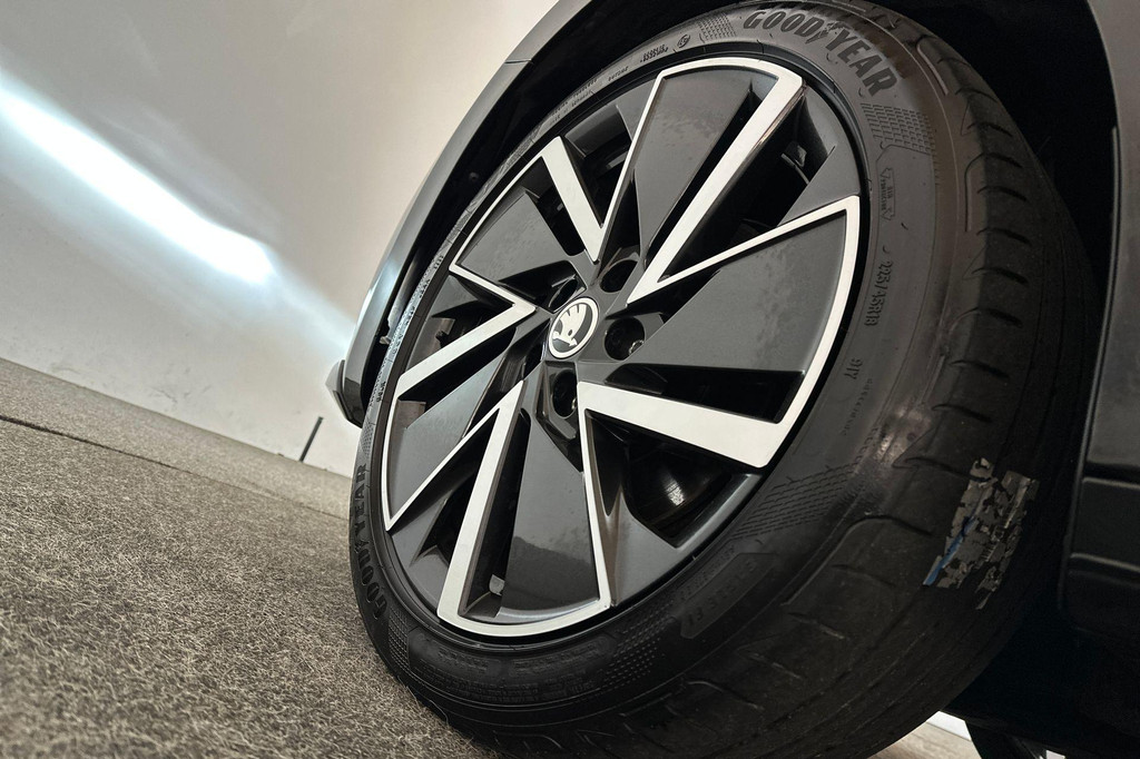 ŠKODA Octavia (KHF38R) met abonnement