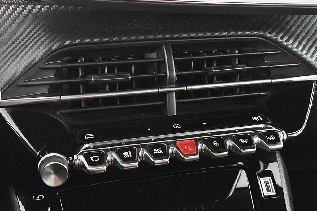 Peugeot e-2008 (X883SP) met abonnement