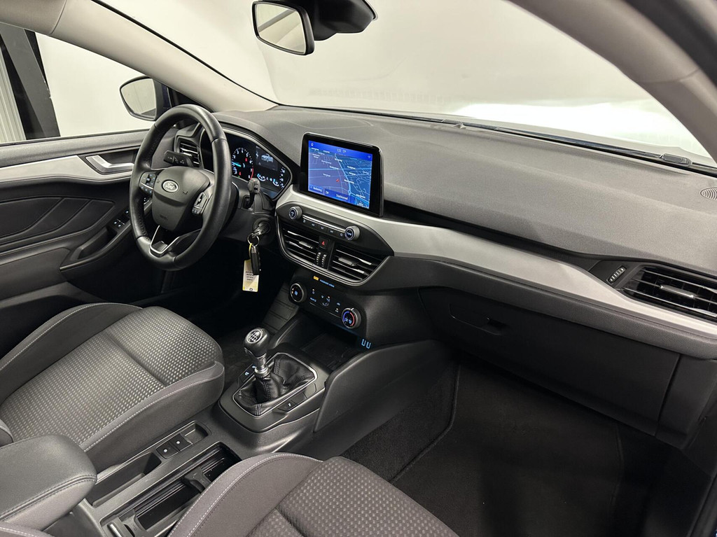 Ford Focus (K142HD) met abonnement
