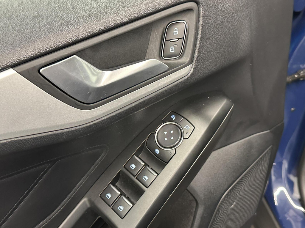 Ford Focus (K142HD) met abonnement
