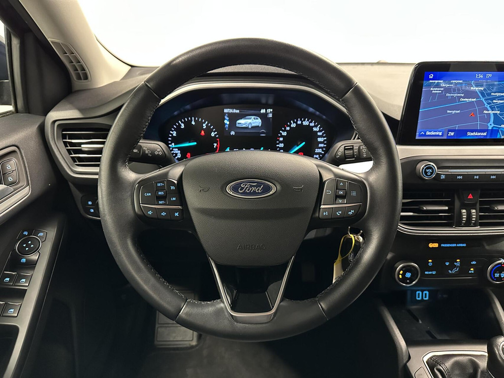 Ford Focus (K142HD) met abonnement
