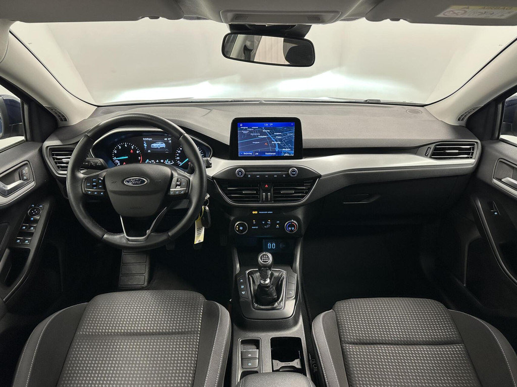 Ford Focus (K142HD) met abonnement