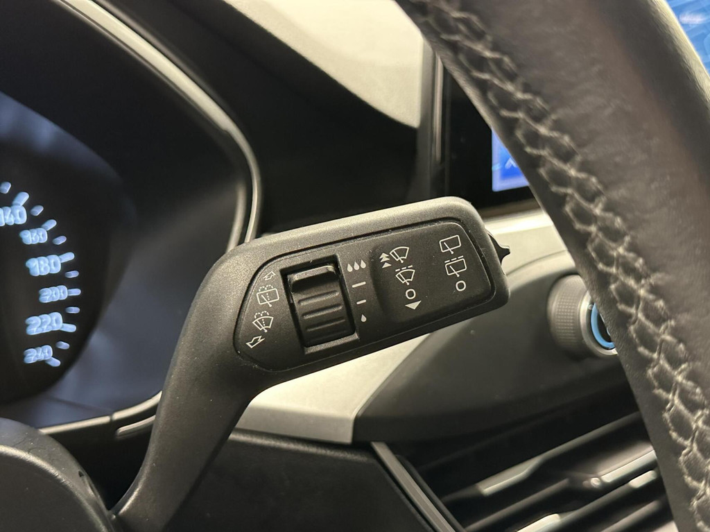 Ford Focus (K142HD) met abonnement