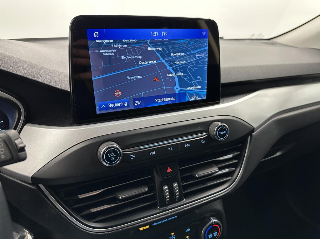 Ford Focus (K142HD) met abonnement