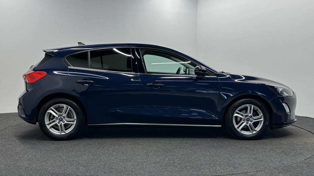 Ford Focus (K142HD) met abonnement