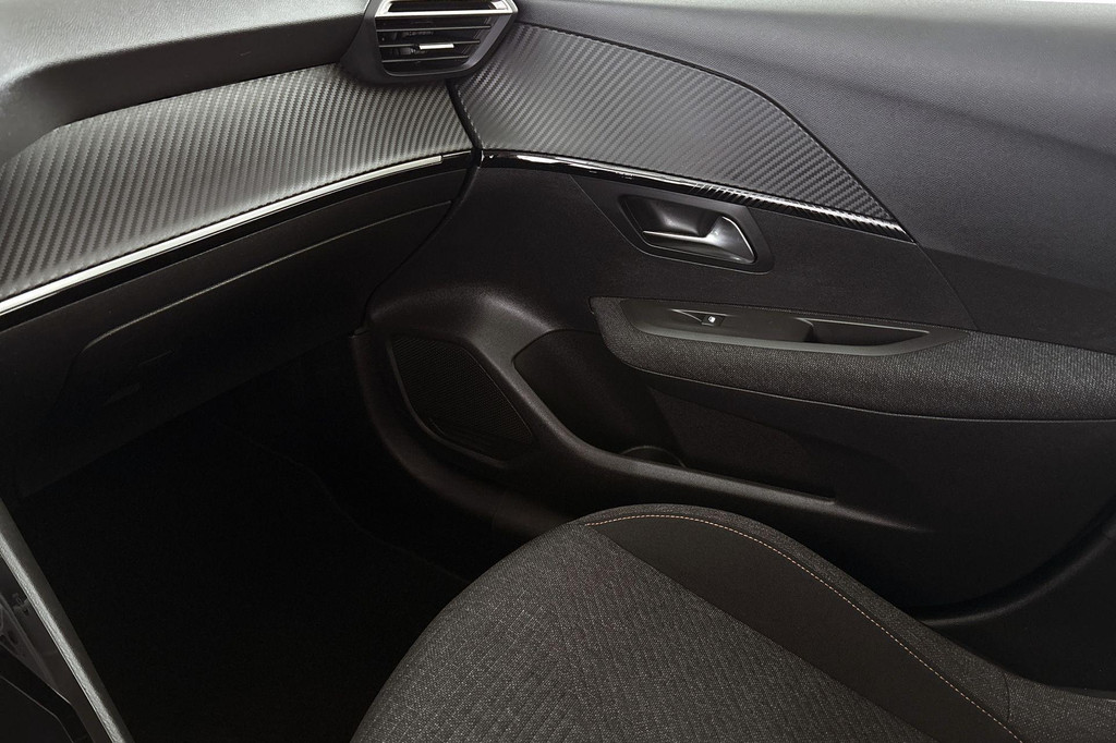 Peugeot 208 (GZX22V) met abonnement