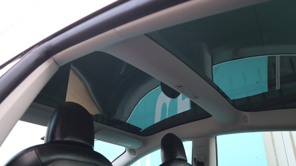 Tesla Model 3 (K915FF) met abonnement