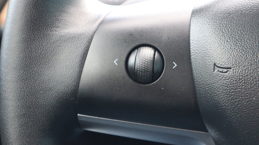 Tesla Model 3 (K915FF) met abonnement