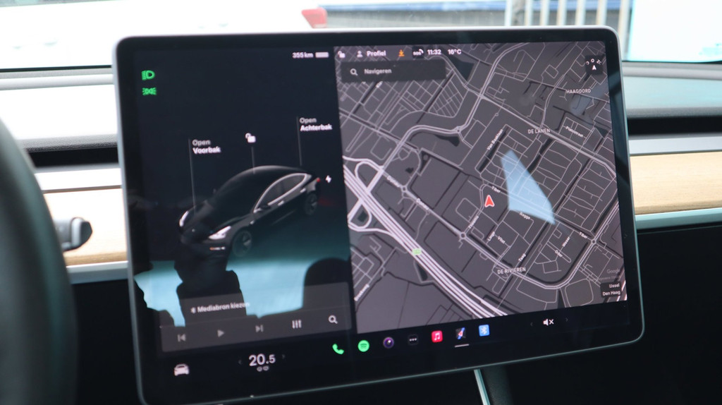 Tesla Model 3 (K915FF) met abonnement
