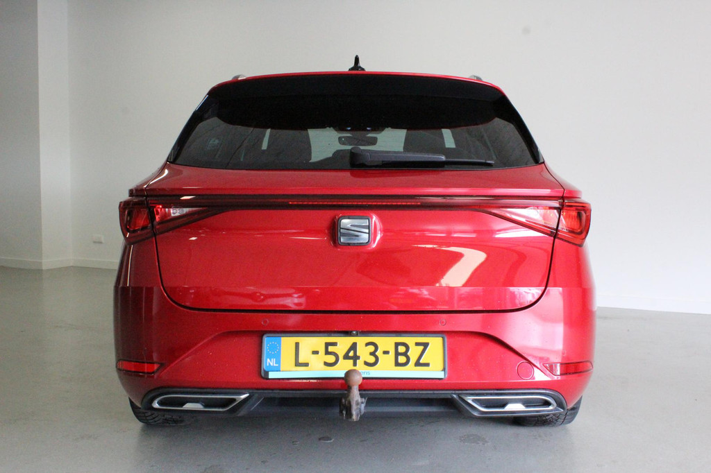 Seat Leon Sportstourer (L543BZ) met abonnement