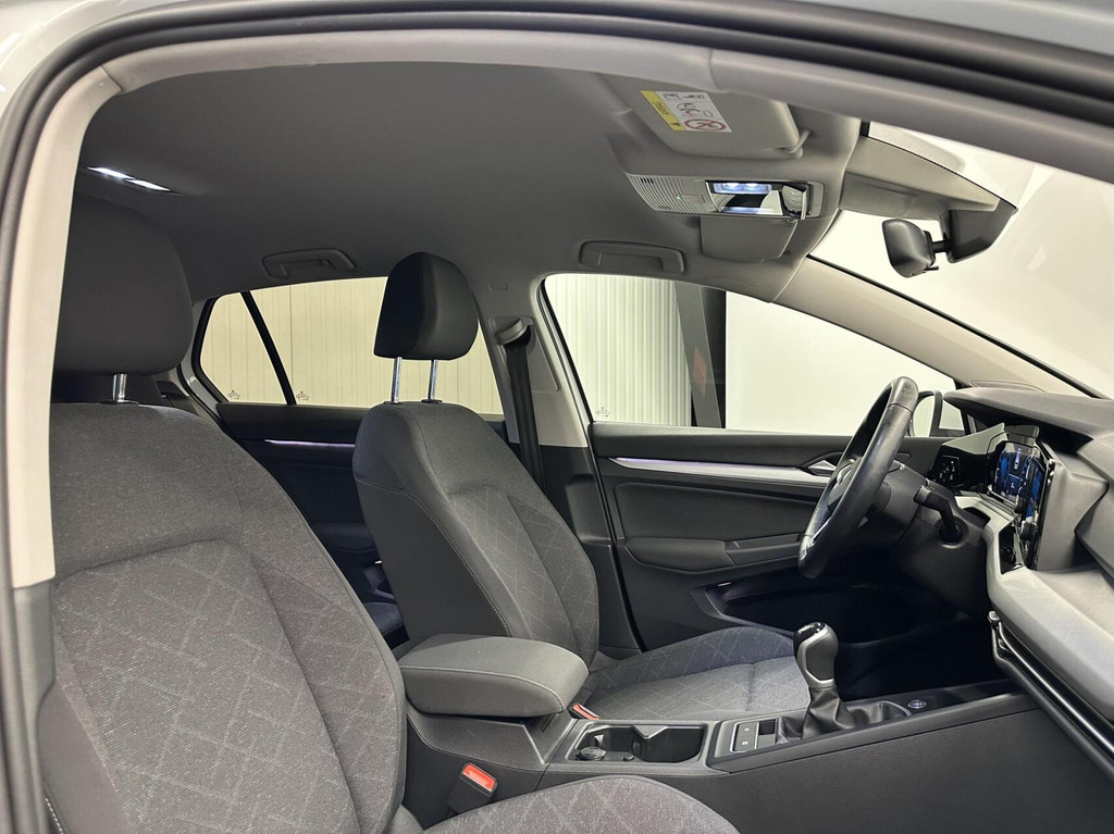 Volkswagen Golf (S734RS) met abonnement