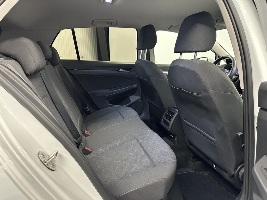 Volkswagen Golf (S734RS) met abonnement