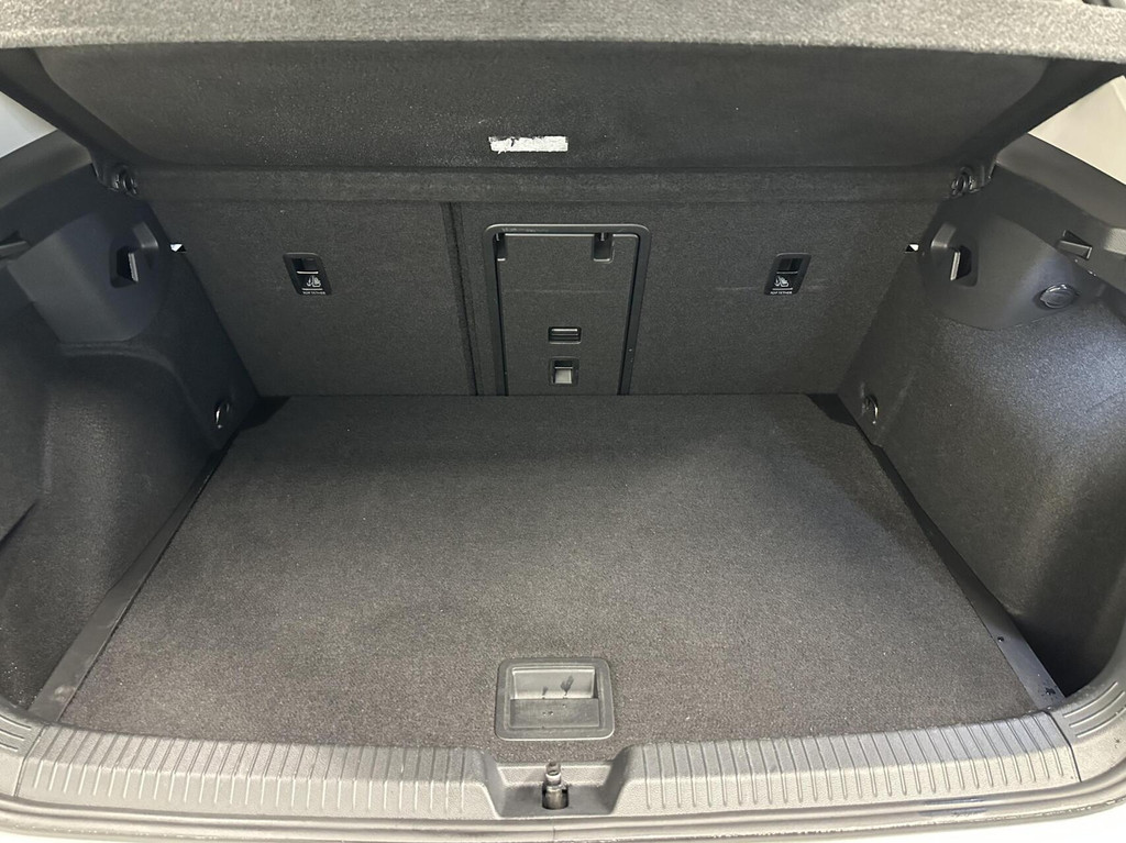 Volkswagen Golf (S734RS) met abonnement