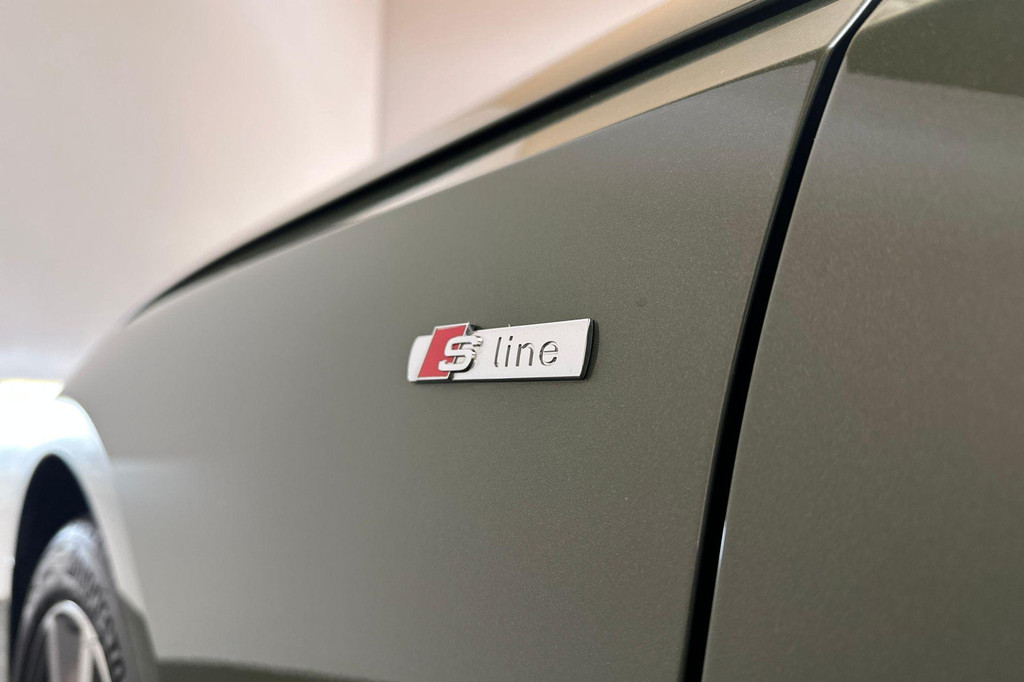 Audi A4 (Z642JF) met abonnement