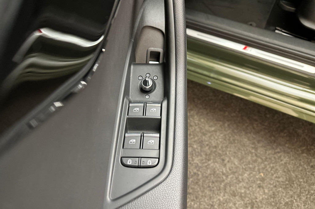 Audi A4 (Z642JF) met abonnement