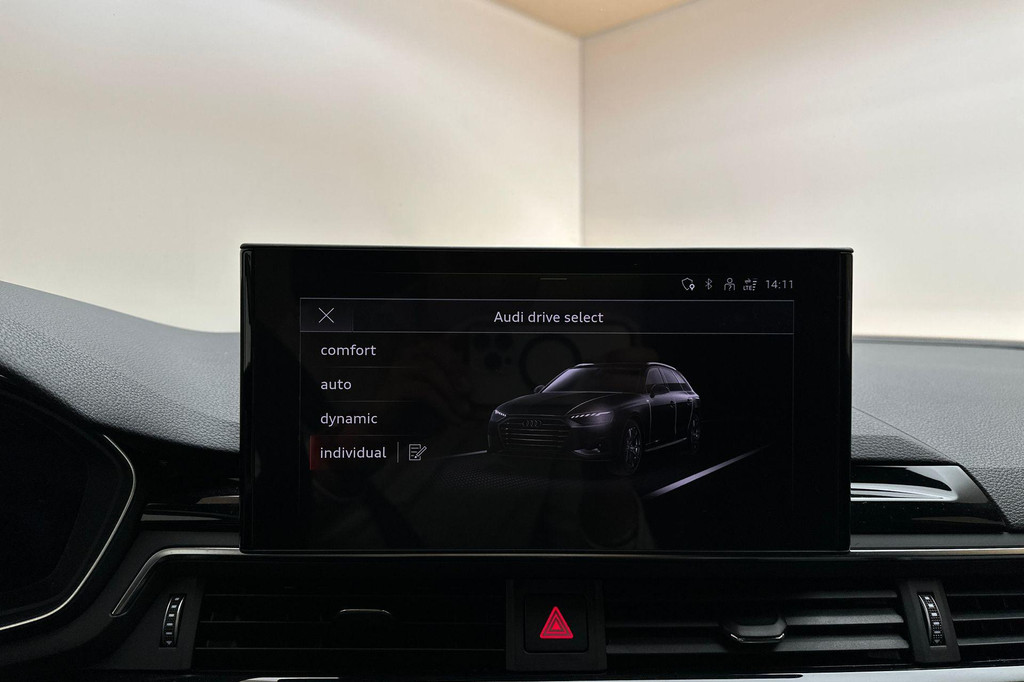 Audi A4 (Z642JF) met abonnement