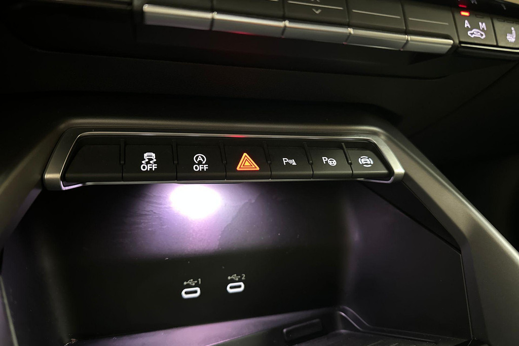Audi A3 (GHL74X) met abonnement