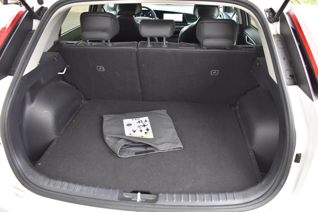 Kia e-Niro (Z767BD) met abonnement