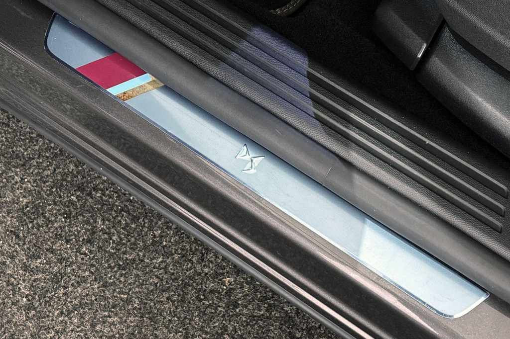 DS 7 Crossback (KFJ82D) met abonnement