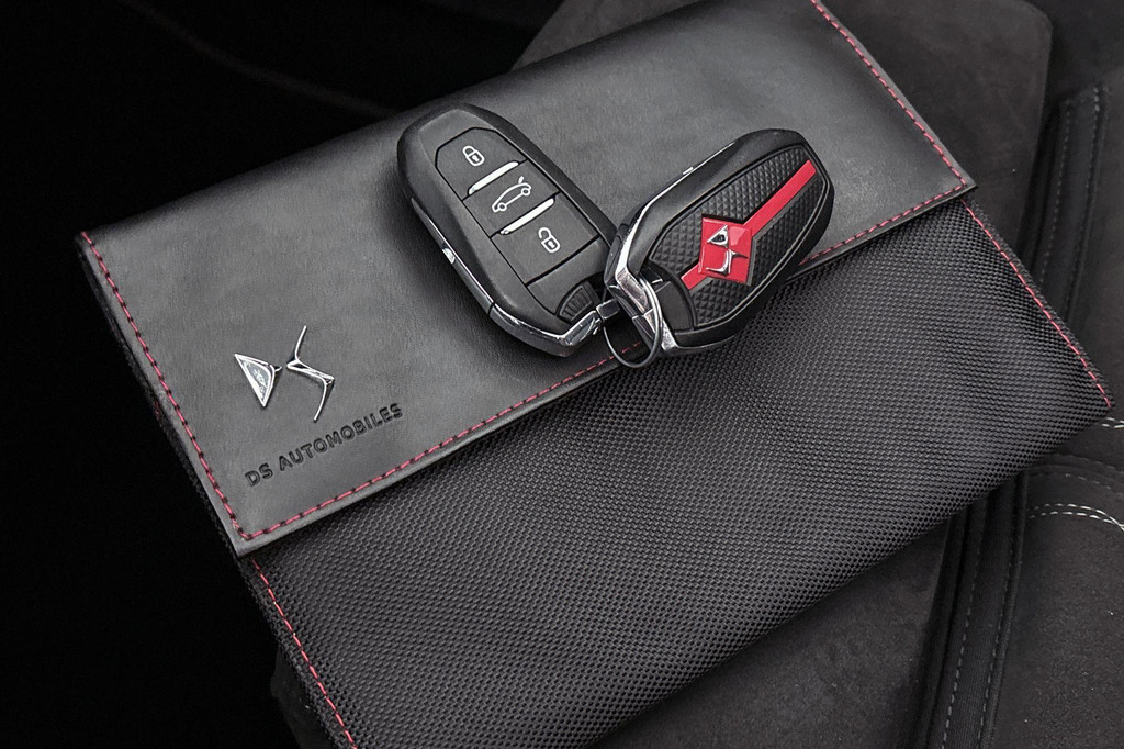 DS 7 Crossback (KFJ82D) met abonnement