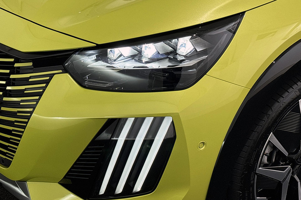 Peugeot 208 (JSZ69J) met abonnement