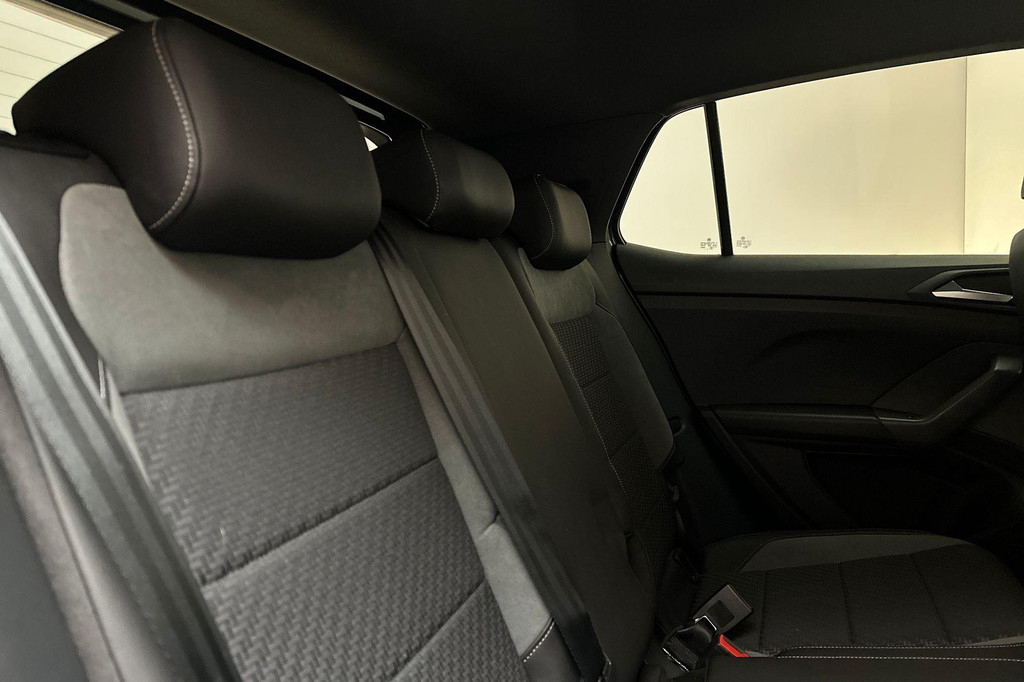 Volkswagen T-Cross (H787SH) met abonnement
