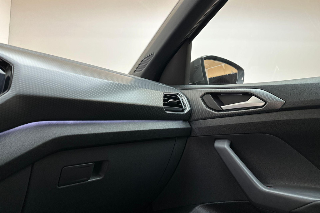 Volkswagen T-Cross (H787SH) met abonnement