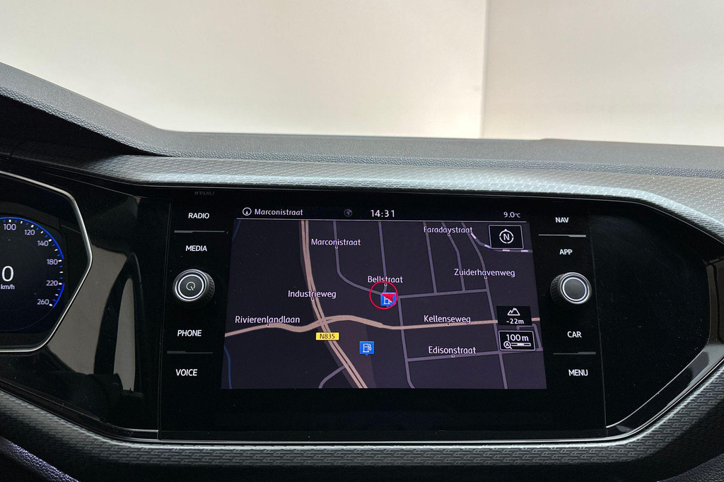 Volkswagen T-Cross (H787SH) met abonnement