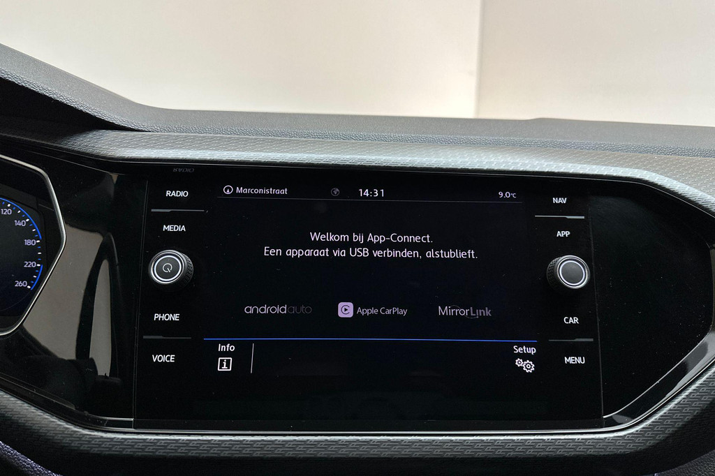 Volkswagen T-Cross (H787SH) met abonnement