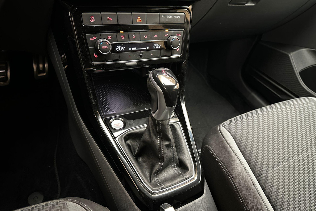 Volkswagen T-Cross (H787SH) met abonnement