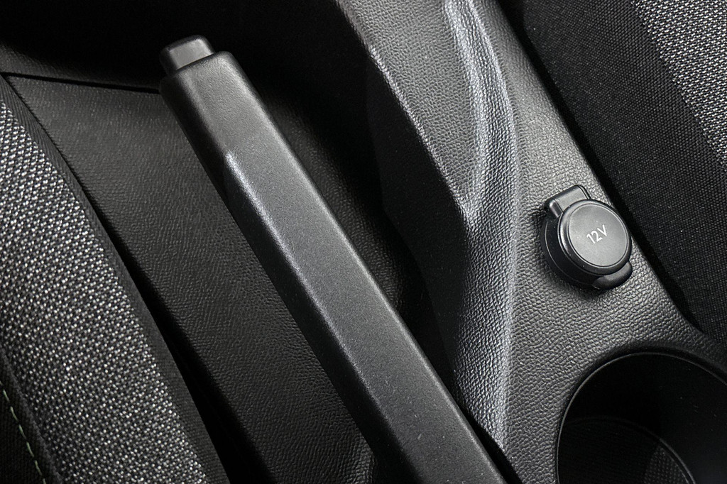 Peugeot 208 (Z802FL) met abonnement